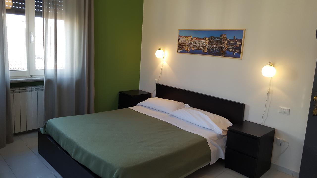 Hotel Sauro Viareggio Exteriör bild
